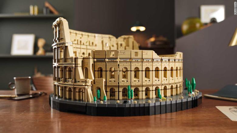 LEGO colosseum set